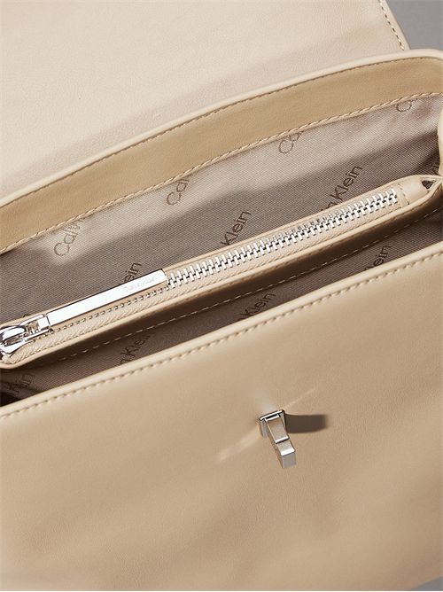 CALVIN KLEIN Zaino con patta CALVIN KLEIN | L60K613038W75